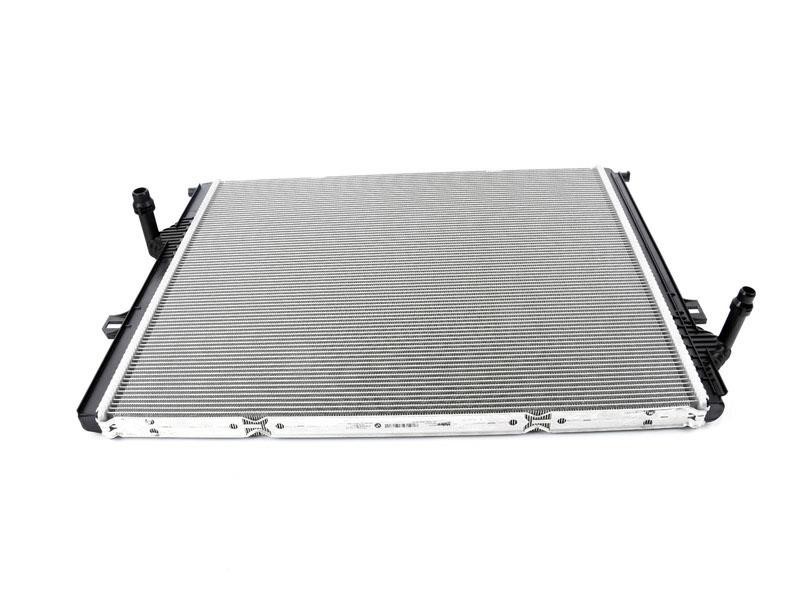 Низькотемпературний радіатор, охолоджувач наддув. повітря, BMW 17118741830 Низькотемпературний радіатор, охолоджувач наддув. повітря, BMW 17118741830