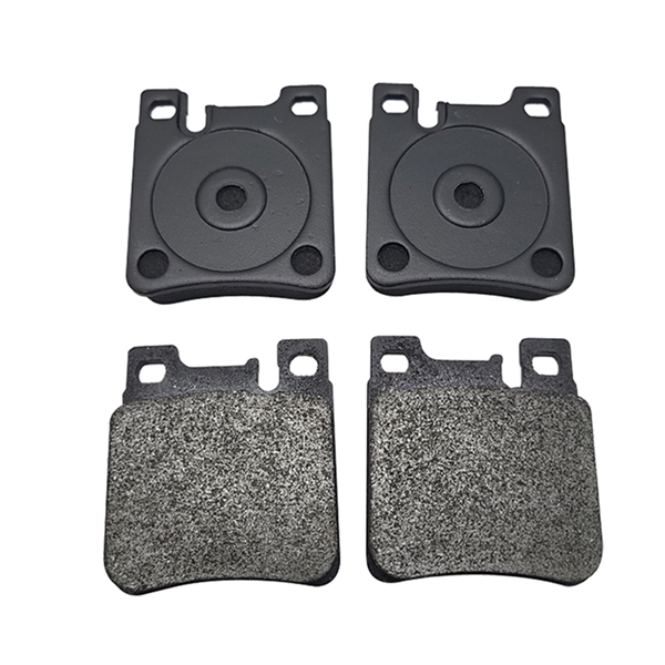 Комплект гальмівних накладок, дискове гальмо GK0031 CTR #1