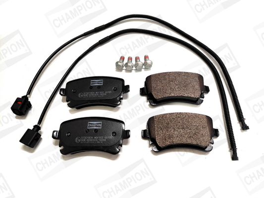 Комплект гальмівних накладок, дискове гальмо, CHAMPION 573219CH Комплект гальмівних накладок, дискове гальмо, CHAMPION 573219CH