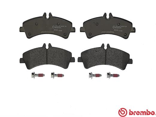 Комплект гальмівних накладок, дискове гальмо P 50 060 BREMBO #1
