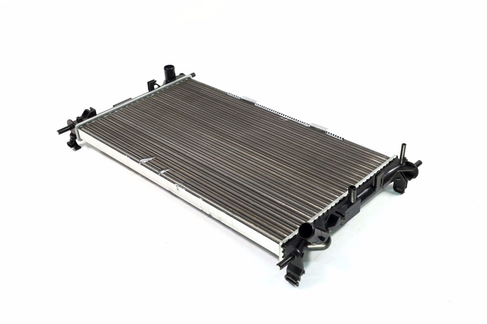 Радіатор охолодження FORD CONNECT 02- MT, A/C (TEMPEST), TEMPEST TP.15.62.015A Радіатор охолодження FORD CONNECT 02- MT, A/C (TEMPEST), TEMPEST TP.15.62.015A