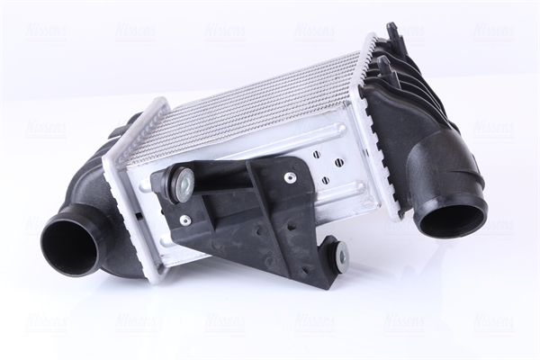 Охолоджувач наддувального повітря 961200 NISSENS #4