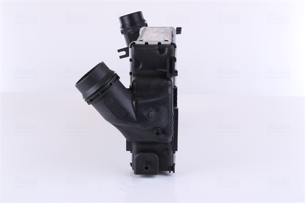 Охолоджувач наддувального повітря 96207 NISSENS #1