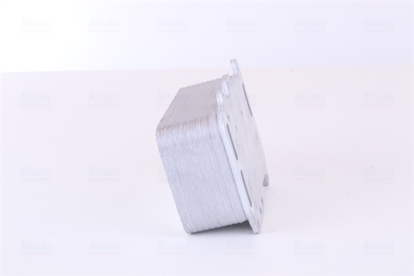 Охолоджувач оливи, моторна олива 90807 NISSENS #1