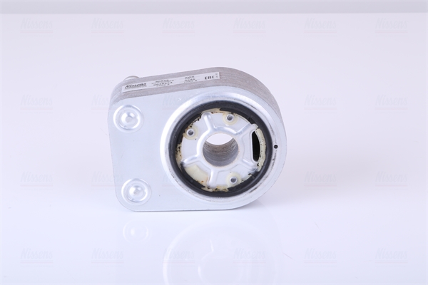 Охолоджувач оливи, моторна олива   90898   NISSENS