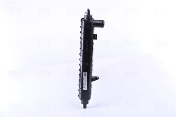 Радиатор, охлаждение двигателя 61646 NISSENS #3