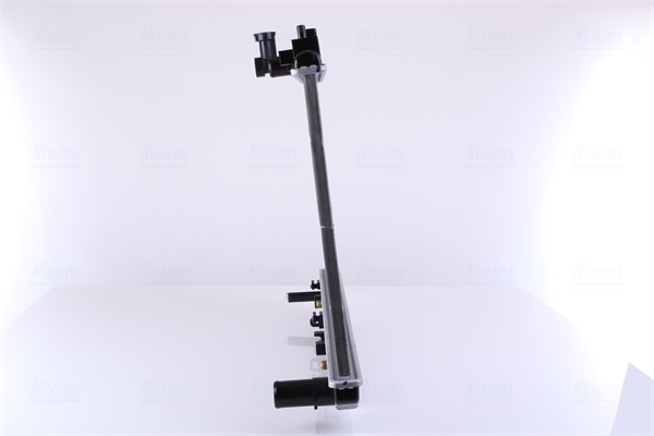 Радіатор, система охолодження двигуна 646852 NISSENS #2