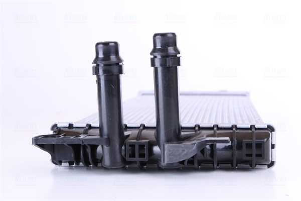 Радіатор, система охолодження двигуна   65347   NISSENS