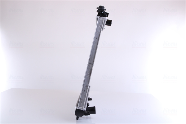 Радіатор, система охолодження двигуна 675017 NISSENS #3