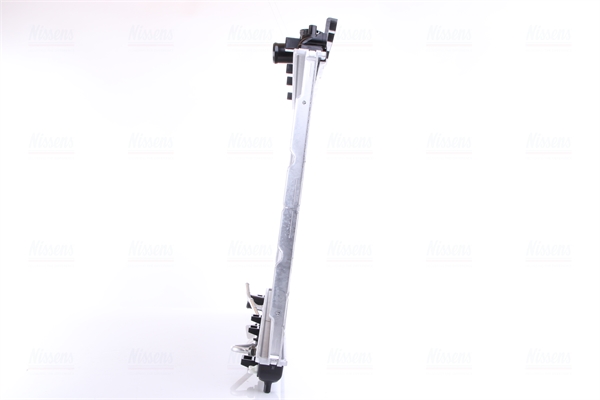 Радиатор, охлаждение двигателя 67527 NISSENS #1