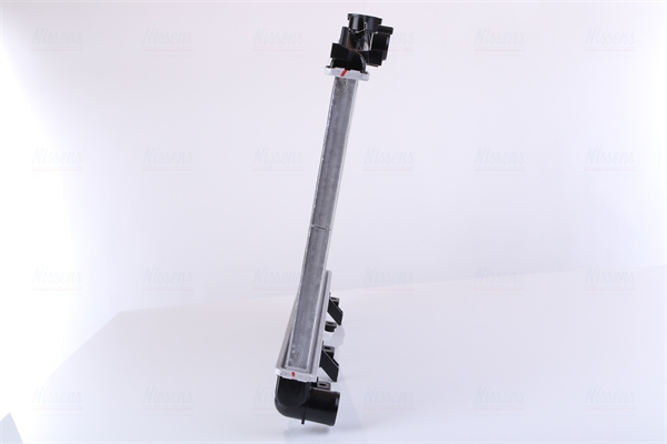 Радиатор, охлаждение двигателя 67745 NISSENS #3