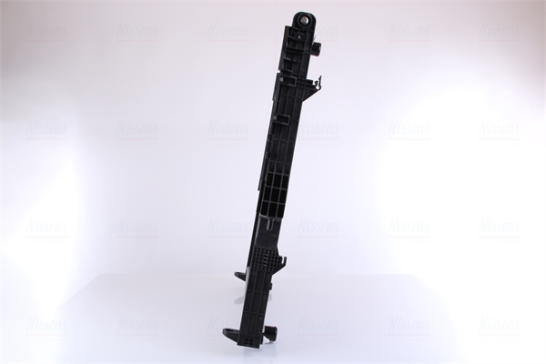 Радиатор, охлаждение двигателя 69245 NISSENS #3