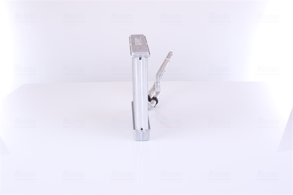 Теплообмінник, система опалення салону 71773 NISSENS #1