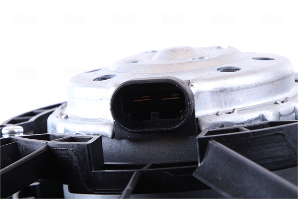 Вентилятор, система охолодження двигуна 85882 NISSENS #4